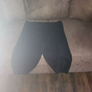 Maternity capree leggings